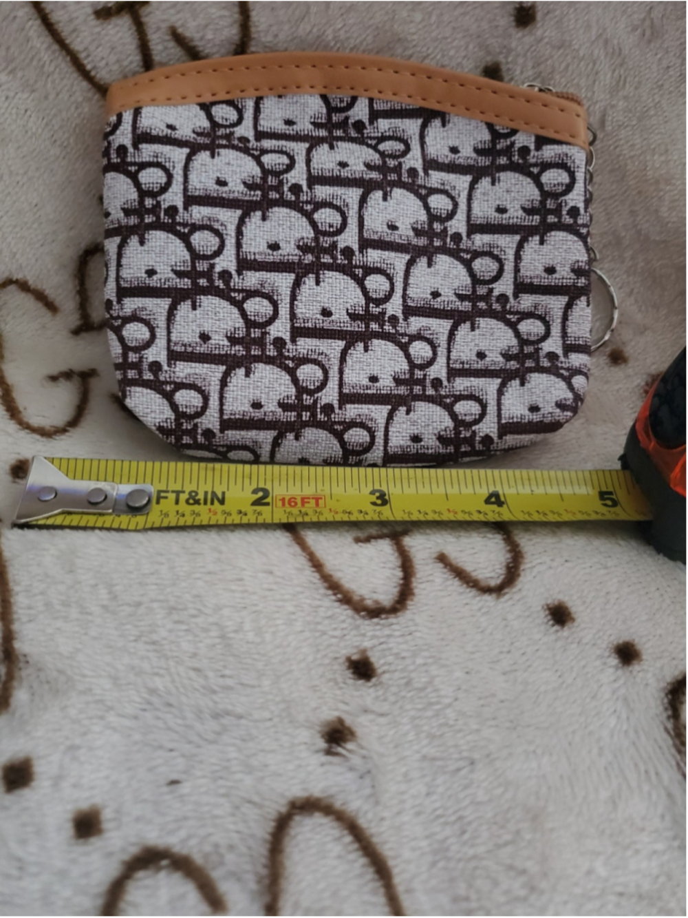Beautiful Beige and Brown coin purse 4.5 inches